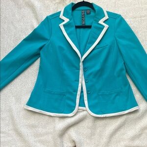 Payton Women's Turquoise/Teal Blazer with White Trim (EUC)